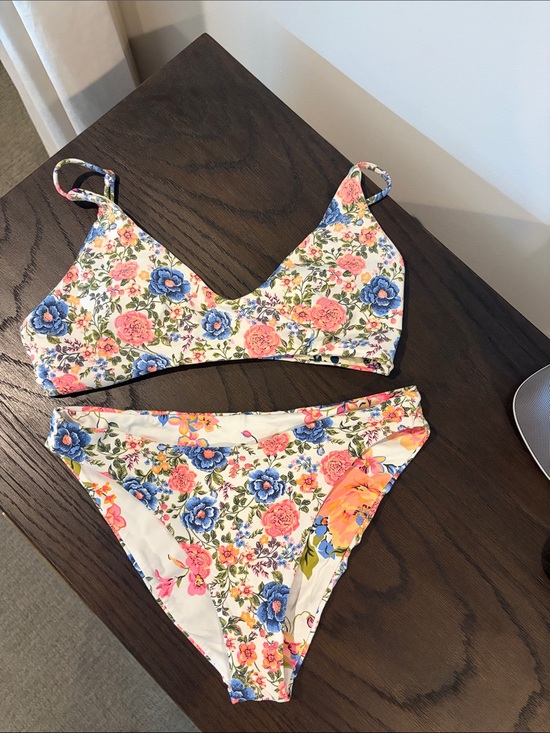 Maaji Other - Maaji medium Floral Two-Piece Bikini - Blue & Pink Flowers